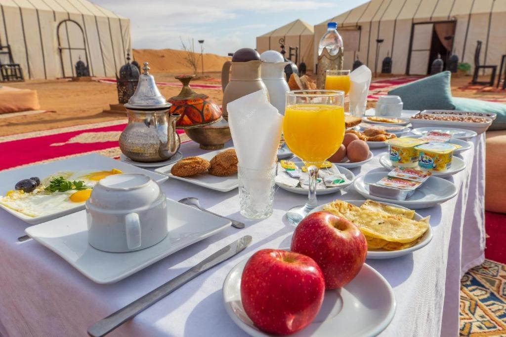 Ahlam Luxury Camp Hotell Merzouga Exteriör bild