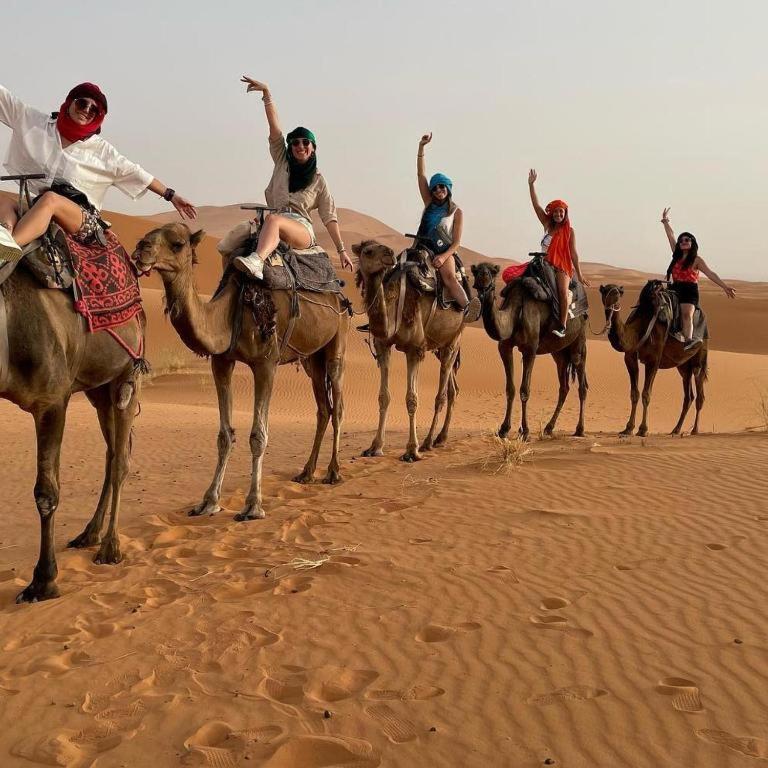 Ahlam Luxury Camp Hotell Merzouga Exteriör bild