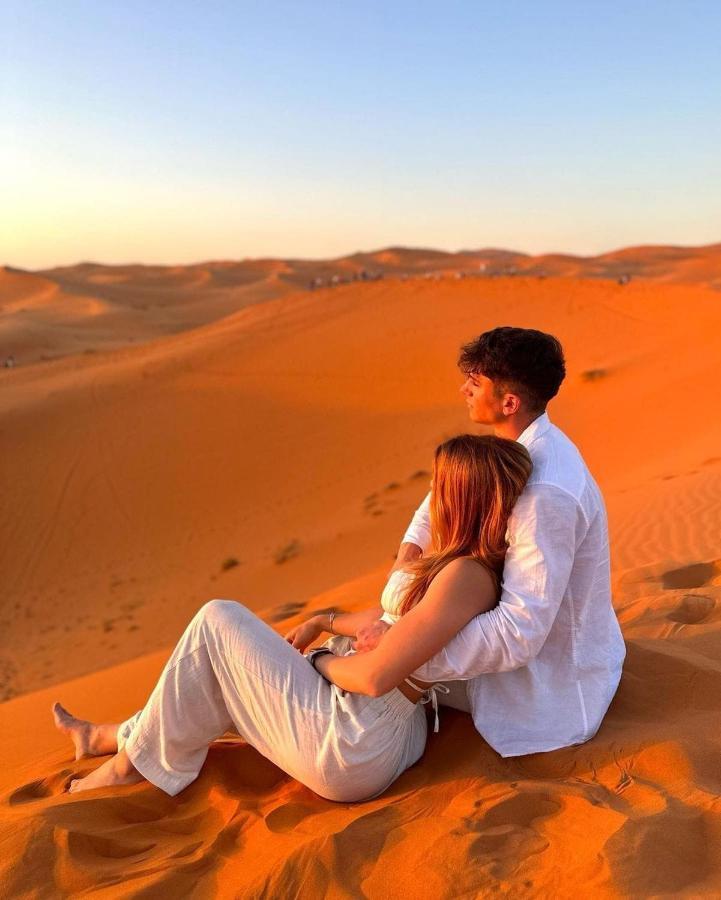 Ahlam Luxury Camp Hotell Merzouga Exteriör bild
